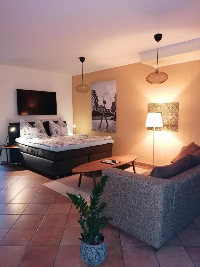 Ferienwohnung Schuhmann Mit Wintergarten Und Garten Therme Aquapulco Und Ikuna Erlebnispark, Zoo Schmiding 20 Min Mit Auto Entfernt Ab 3 Naechte Buchbar Hinzenbach Bagian luar foto