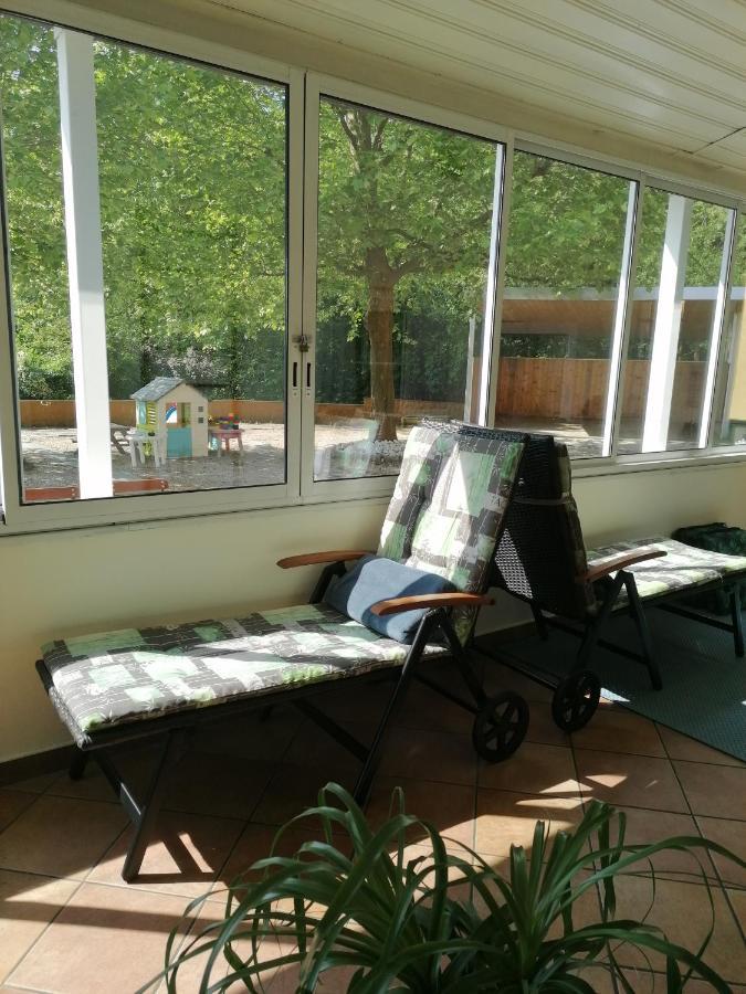 Ferienwohnung Schuhmann Mit Wintergarten Und Garten Therme Aquapulco Und Ikuna Erlebnispark, Zoo Schmiding 20 Min Mit Auto Entfernt Ab 3 Naechte Buchbar Hinzenbach Bagian luar foto